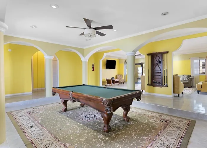 Hospitality Expert Vsv 6br Pool Villa Montego Bay